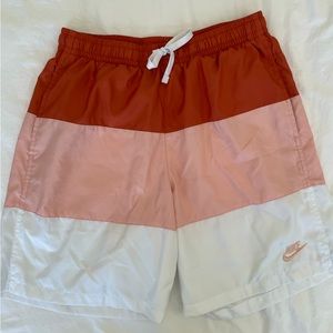 NIKE COLOR BLOCK WOVEN SHORTS
